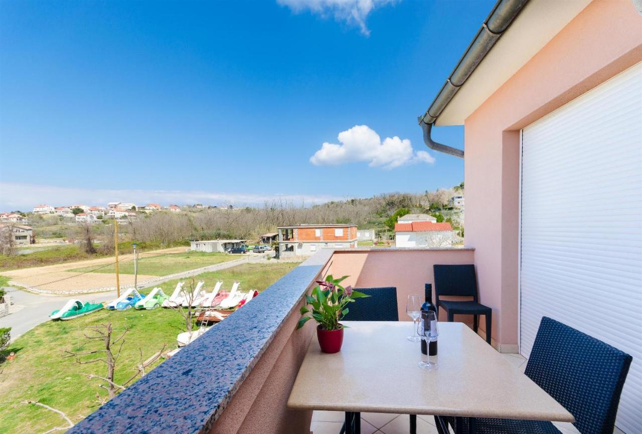 Apartments And Room Ljubica Lopar Exterior foto